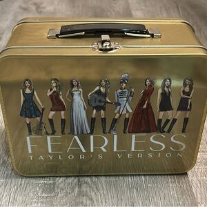 Taylor Swift Fearless Tin Lunch Box